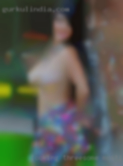 Looking threesome mostly for couples woman only.